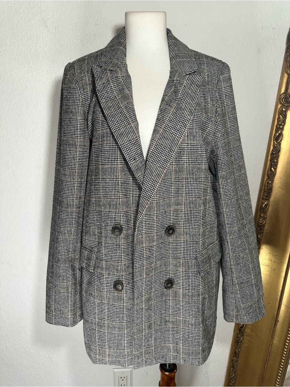 New The Workshop Plaid Notched Lapel Button Front Blazer Size Medium